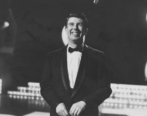 Leslie Crowther